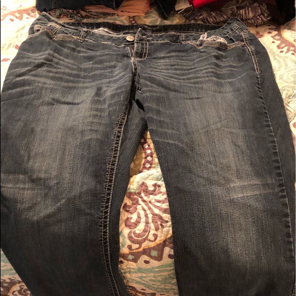 Jeans